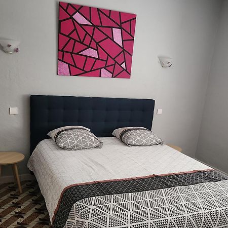 Les Belles Nuits Panzió Le Bousquet-d'Orb Kültér fotó